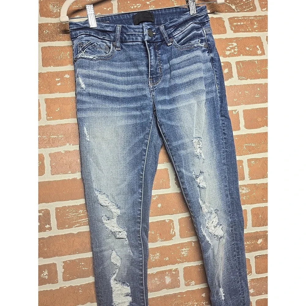 BKE Sz 27x32 Skinny Women's Jeans Med Blue Distressed Low Rise Rock School Denim